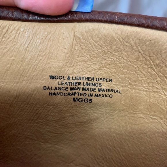 BORN wool and leather handmade boots - Picture 4 of 5